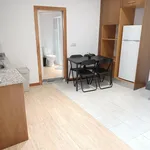 Rent 1 bedroom apartment in Porto