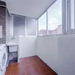 Rent a room of 150 m² in madrid