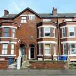 Rent 2 bedroom apartment in Manchester