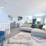 Rent 4 bedroom apartment of 660 m² in London