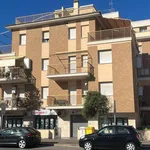 Affitto 3 camera appartamento di 80 m² in Roma