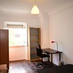 Rent a room in lisbon