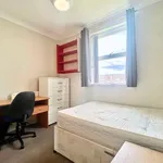 Rent 4 bedroom house in Yorkshire And The Humber