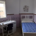 Rent 3 bedroom apartment of 76 m² in  Sevilla