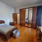 Rent 5 bedroom apartment of 170 m² in Padua