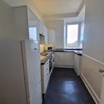 Rent 3 bedroom flat in Aberdeen