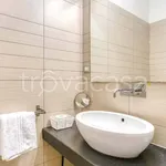 Rent 2 bedroom apartment of 50 m² in Milano