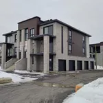 Appartement de 1291 m² avec 4 chambre(s) en location à Laval (administrative region)