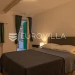 Rent 1 bedroom apartment of 72 m² in Rovinj