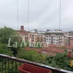 Rent 5 bedroom house of 198 m² in Treviso