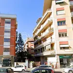 Rent 2 bedroom apartment of 73 m² in Roma