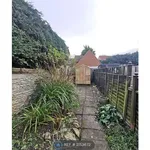 Rent 2 bedroom house in East Midlands