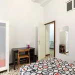 Rent 3 bedroom apartment in Barcelona