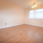 Rent 2 bedroom flat in Epping Forest