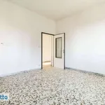 Affitto 4 camera appartamento di 148 m² in Bologna