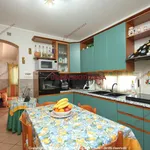 Rent 3 bedroom house of 60 m² in Lascari