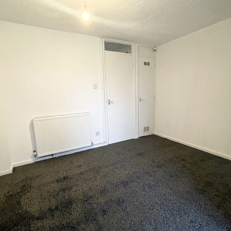 2 Bed House Northcote Drive Leeds LS11 - Care 4 Properties Beeston Hill