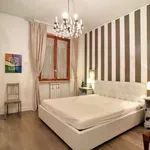 Rent 2 bedroom apartment of 85 m² in florence