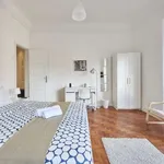 Rent 6 bedroom apartment in lisbon