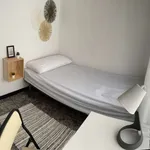 Rent a room of 65 m² in madrid