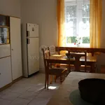 Pronajměte si 1 ložnic/e dům o rozloze 100 m² v Doksy