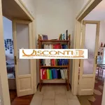 Rent 2 bedroom apartment of 65 m² in Milano