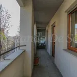 Rent 3 bedroom apartment of 106 m² in Torino