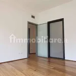 Rent 3 bedroom apartment of 90 m² in Como