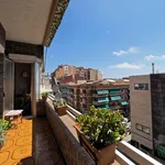 Rent a room of 70 m² in Barcelona