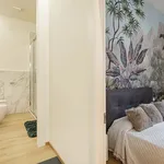 Rent 1 bedroom apartment of 71 m² in Genoa