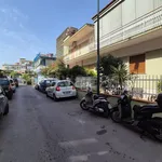 Affitto 2 camera appartamento di 40 m² in Napoli