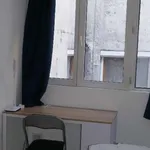 Appartement de 12 m² avec 1 chambre(s) en location à Saint-Étienne