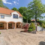 Huur 4 slaapkamer huis van 1500 m² in Chaumont-Gistoux