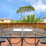 Apartment in villa via Fratelli Cervi, Centro, Forte dei Marmi