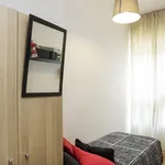 Rent 6 bedroom apartment in Barcelona