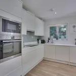 2 Bedrooms Flat - To Let