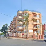 Rent 2 bedroom apartment in Johannesburg