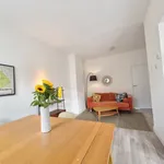 Huur 4 slaapkamer appartement van 57 m² in Carnisse