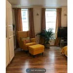 Rent 3 bedroom house in London