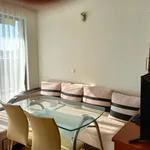 Rent 2 bedroom apartment of 65 m² in Център