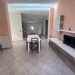 3-room flat via Giovanni Gentile, San Sostene