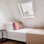 Appartement de 49 m² avec 1 chambre(s) en location à Paris