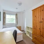 Rent 6 bedroom house in South East England