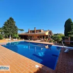 Rent 6 bedroom house of 700 m² in Rome