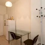 Rent a room of 60 m² in milan