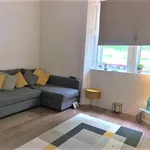 Rent 2 bedroom flat of 77 m² in Stirling