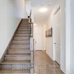 4 bedroom apartment of 2077 sq. ft in Richmond Hill