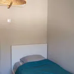 Rent a room in lisbon