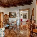 Rent 5 bedroom apartment of 260 m² in Rome