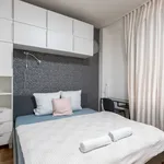 Pronajměte si 1 ložnic/e byt o rozloze 37 m² v Prague